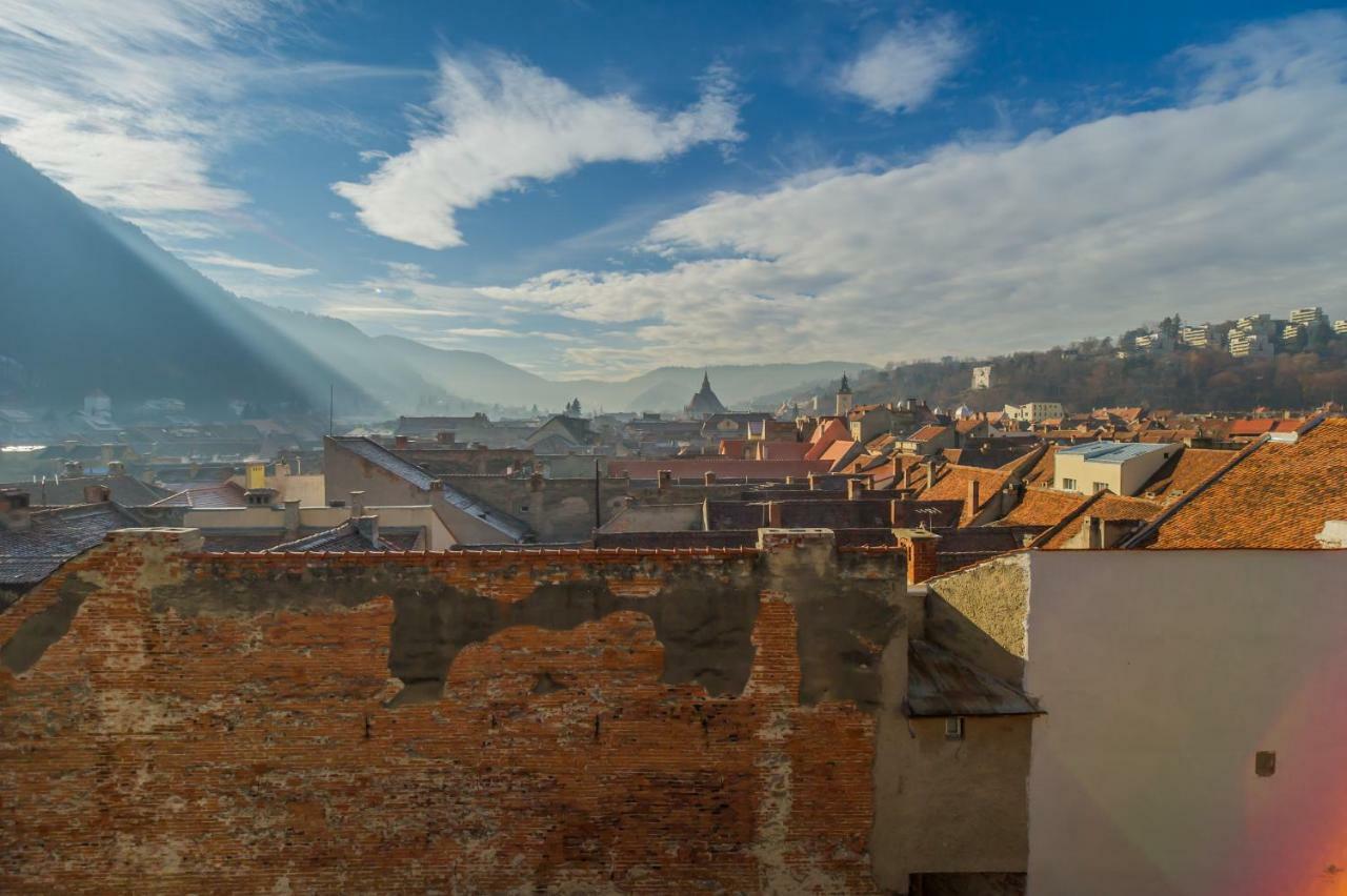 Rooftop Central Apartment Braşov Dış mekan fotoğraf